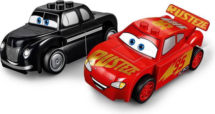 Actual product image LEGO Juniors Smokeys Garage (10743)