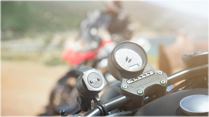 Image du produit TomTom Kit de montage moto + RAM pour Rider 400