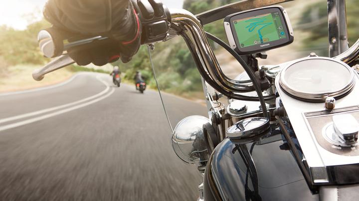Image du produit TomTom Kit de montage moto + RAM pour Rider 400