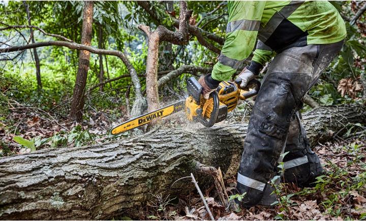 Actual product image DeWalt DCMCS574N (Battery chain saw)