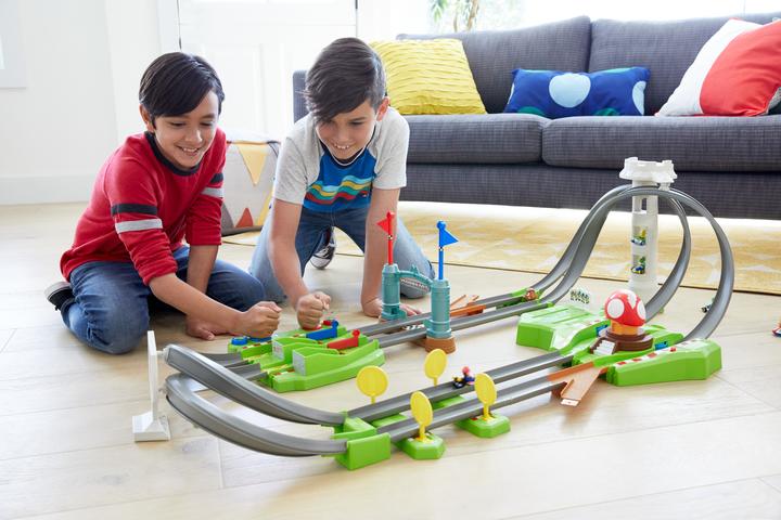 Actual product image Hot Wheels Mario Kart playset