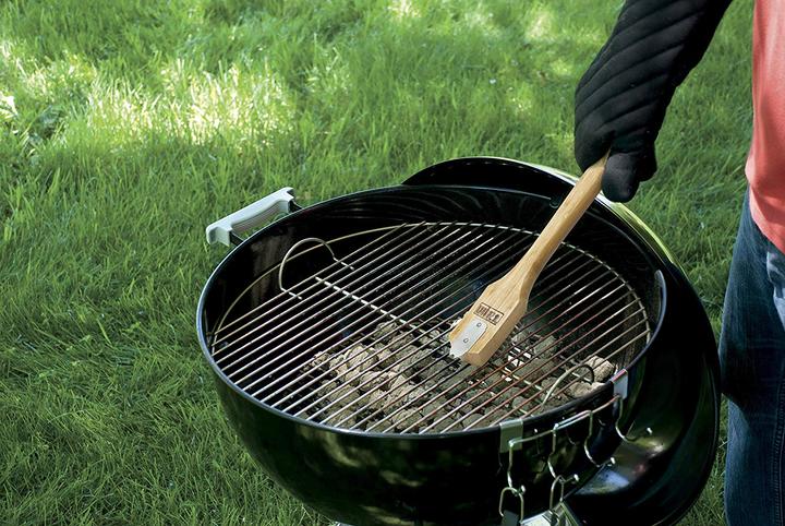Actual product image Weber BBQ brush (46 cm)