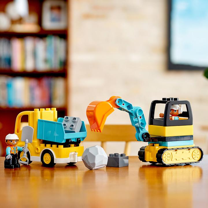 Actual product image LEGO DUPLO excavators and trucks (10931)