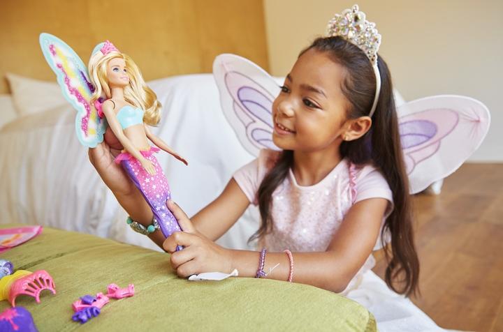 Actual product image Barbie Dreamtopia Rainbow Kingdom 3-in-1 Fantasy Doll Gift Set