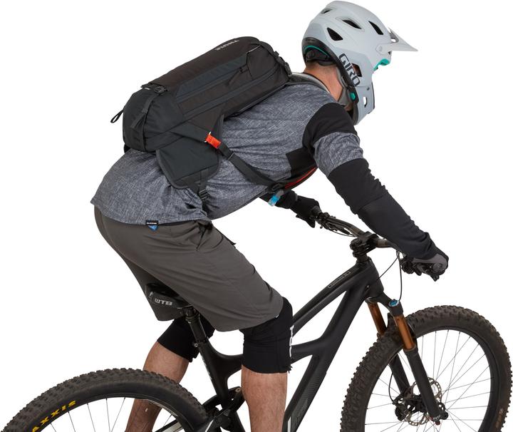 Actual product image Thule Rail Pro (12 l)