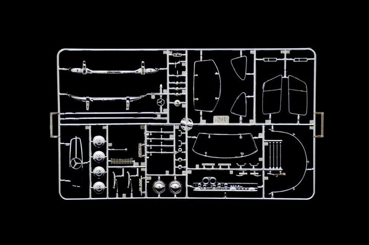 Produktbild 1:16 Mercedes-Benz 300 SL Gullwing