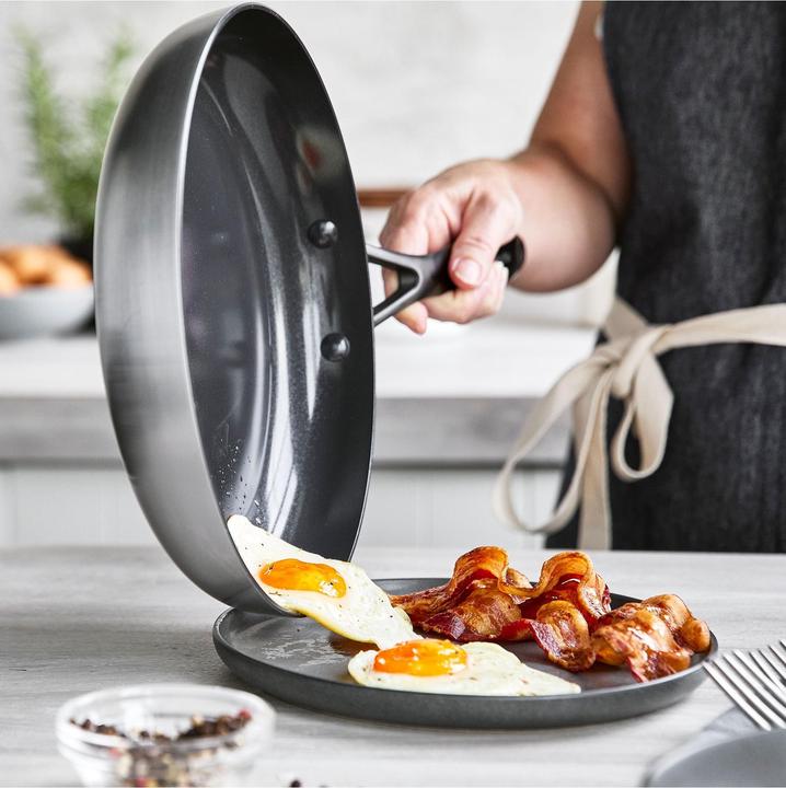 Actual product image Greenpan Venice Pro Noir (Saucepan, Stainless steel)