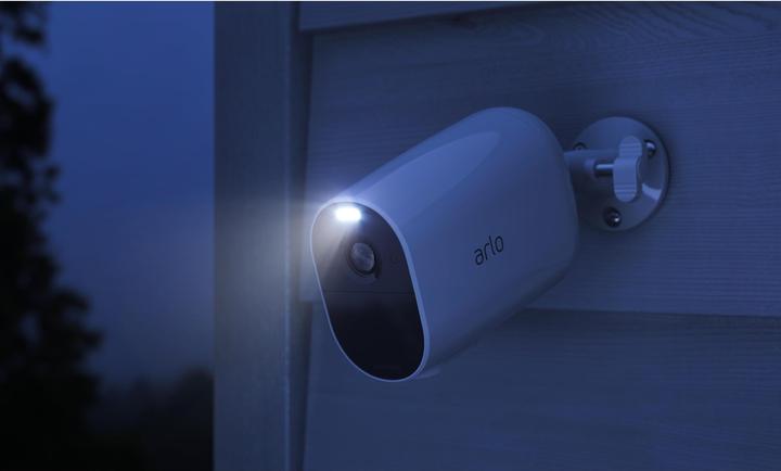 Productafbeelding Arlo Essential XL Spotlight Camera VMC2032 (1920 x 1080 Pixels)