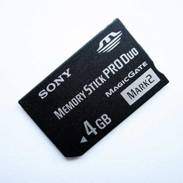 Image du produit Sony Memory Stick Pro Duo (4 Go, Memory Stick Duo)