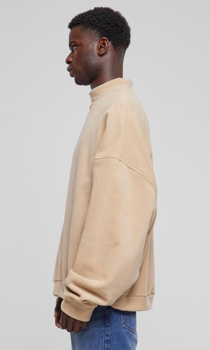 Actual product image Urban Classics Oversized Polar Fleece Crew - 126847 (S)