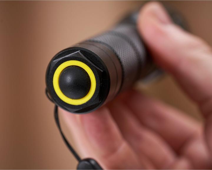 Actual product image Stanley FatMax Aluminium Flashlight 3AAA (22 cm, 120 lm)