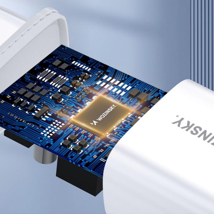 Actual product image Wozinsky CWCUCW 30W USB-C / 2 x USB-A wall charger - white (30 W)