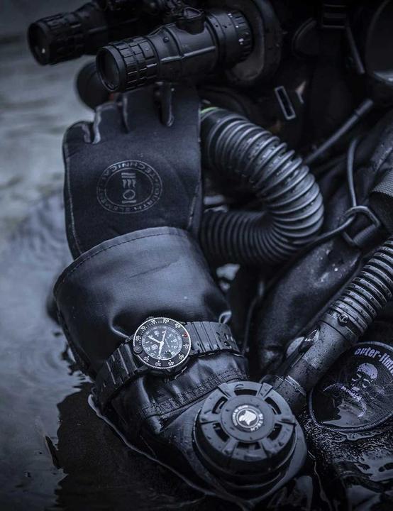 Produktbild Luminox Navy Seal Original Heritage 3000h (Taucheruhr, 43 mm)
