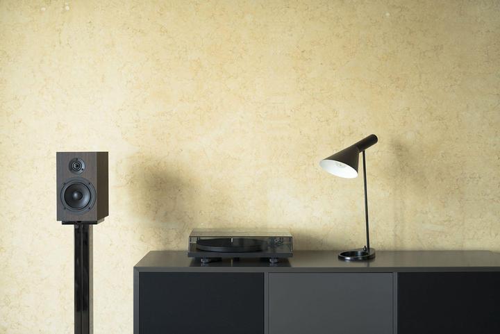 Actual product image Pro-Ject Primary E (Manual)
