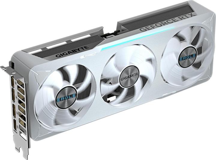 Actual product image Gigabyte GeForce RTX 5070 Eagle OC ICE SFF (12 GB)