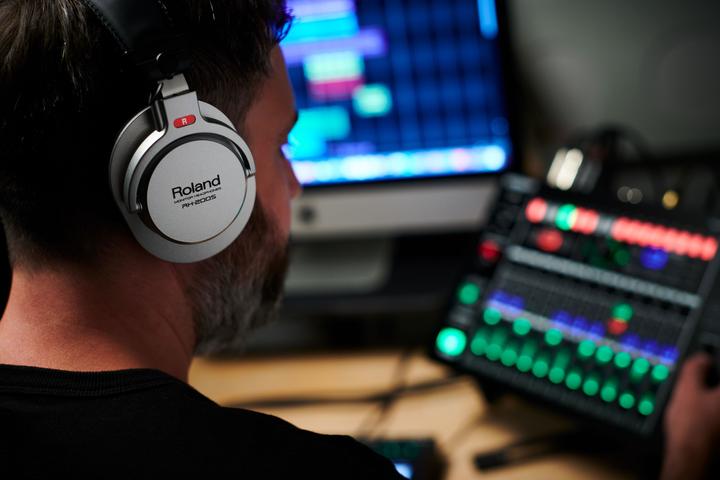 Image du produit Roland RH-200S (pas de réduction du bruit, Filaire)