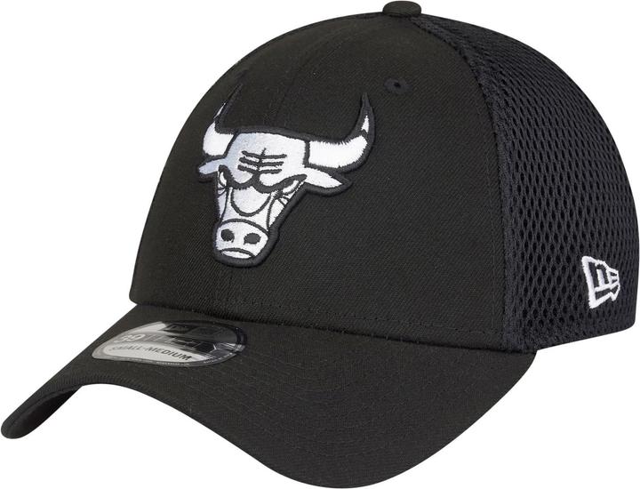 New Era 39Thirty Stretch Mesh Cap - Chicago Bulls - M/L (M/L)