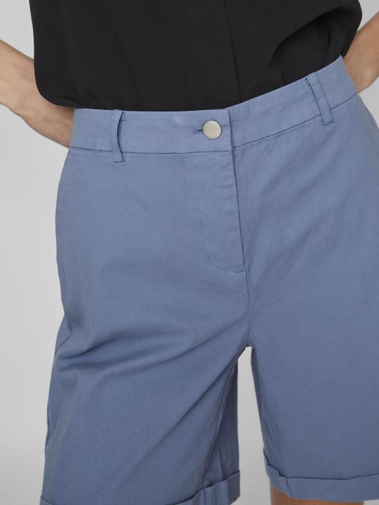 Actual product image Vila Mid-rise chino shorts (38)