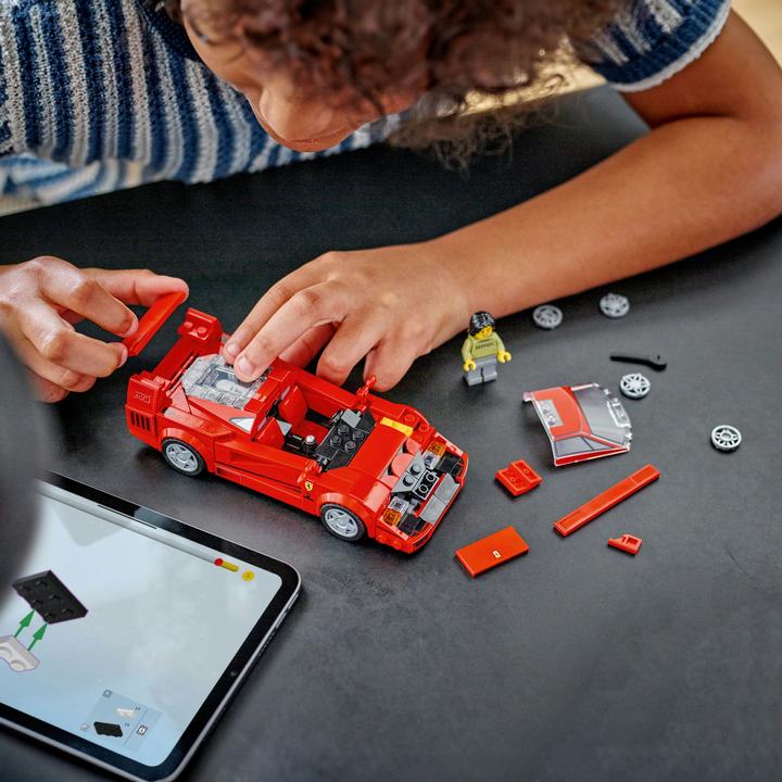 Actual product image LEGO Ferrari F40 super sports car (76934, LEGO Speed Champions)