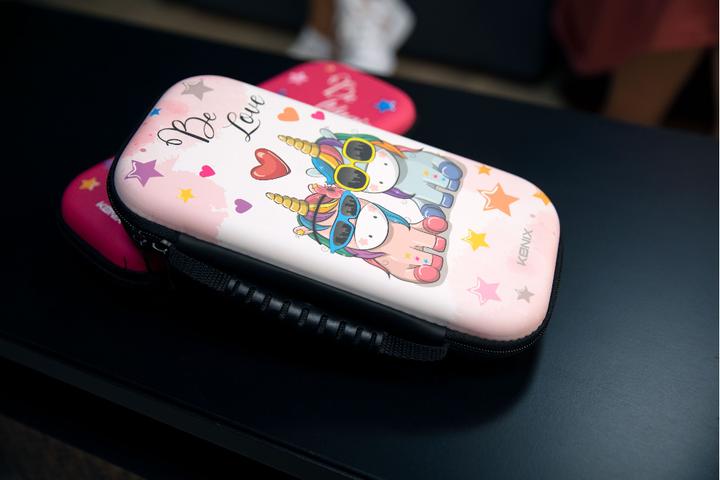 Actual product image Konix Mythics Unicorn Pro Carry Case be love (Switch Lite, Switch OLED)