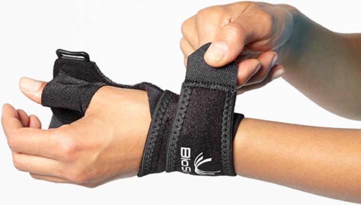 Produktbild BioSkin Thumb Spica Daumenbandage (L, XL, XXL)