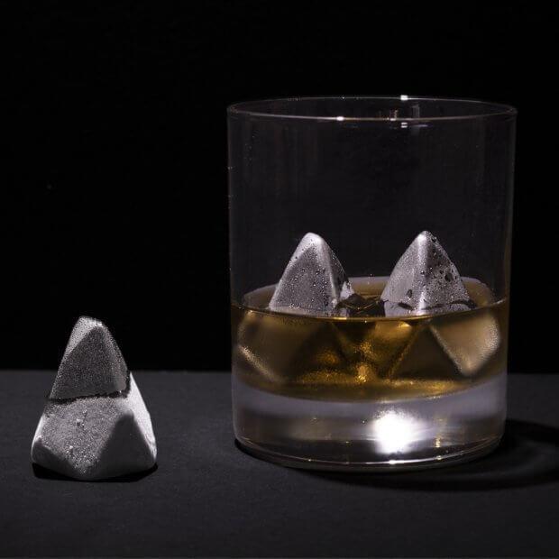 Actual product image Luckies Polar Stones (Whisky stones)