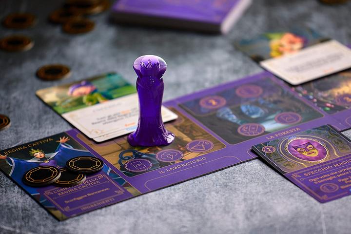 Actual product image Ravensburger Disney Villainous Wicked (Italian)