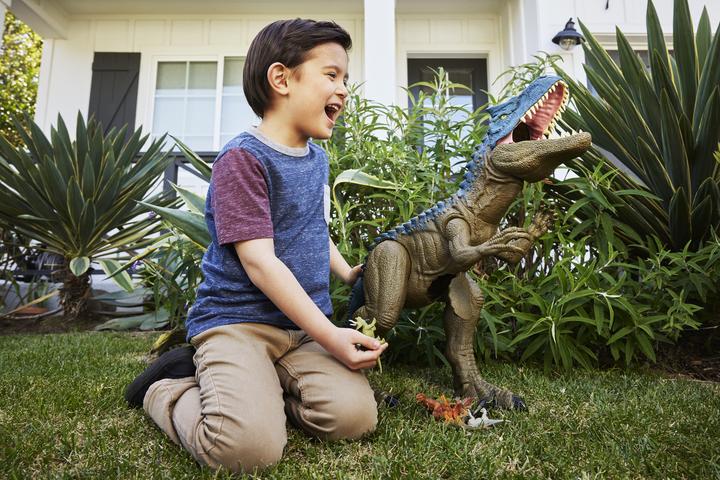 Actual product image Jurassic World New Super Colossal Allosaurus