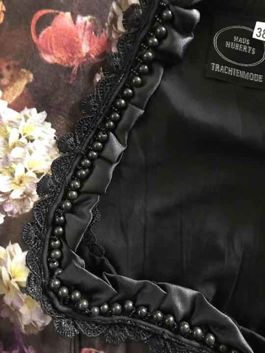 Actual product image Haus Huberts Dirndl (46)