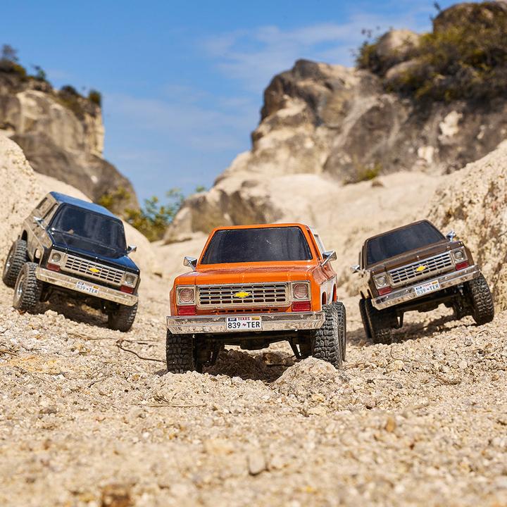 Immagine prodotto FMS Chevrolet K5 Blazer 1:24 arancione - RTR 2.4GHz (RTR pronto all'uso)