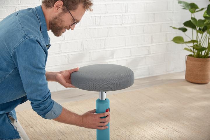Actual product image Leitz Active Sit Stand Stool Ergo Cosy