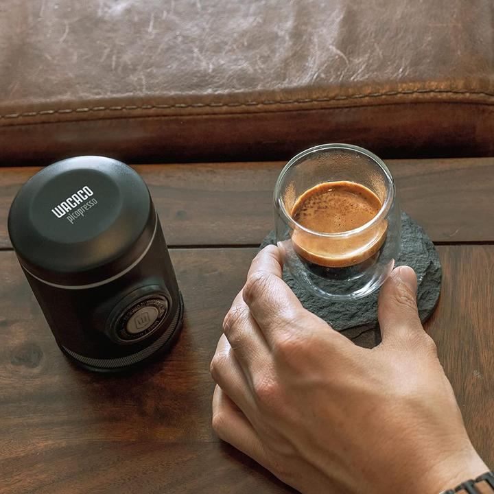 Produktbild Wacaco Tragbare Espressomaschine (0.08 l)