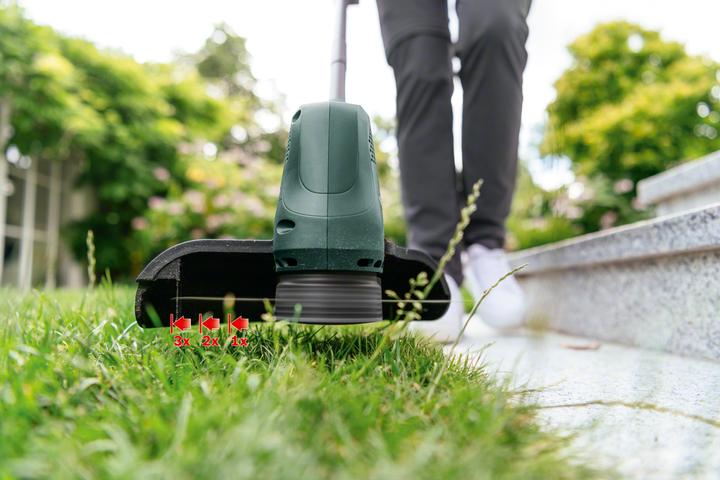 Produktbild Bosch Home & Garden EasyGrassCut 18-230 (Trimmfaden)