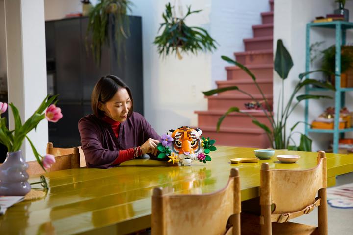Actual product image LEGO Fauna Collection - Tiger (31217, LEGO Art)