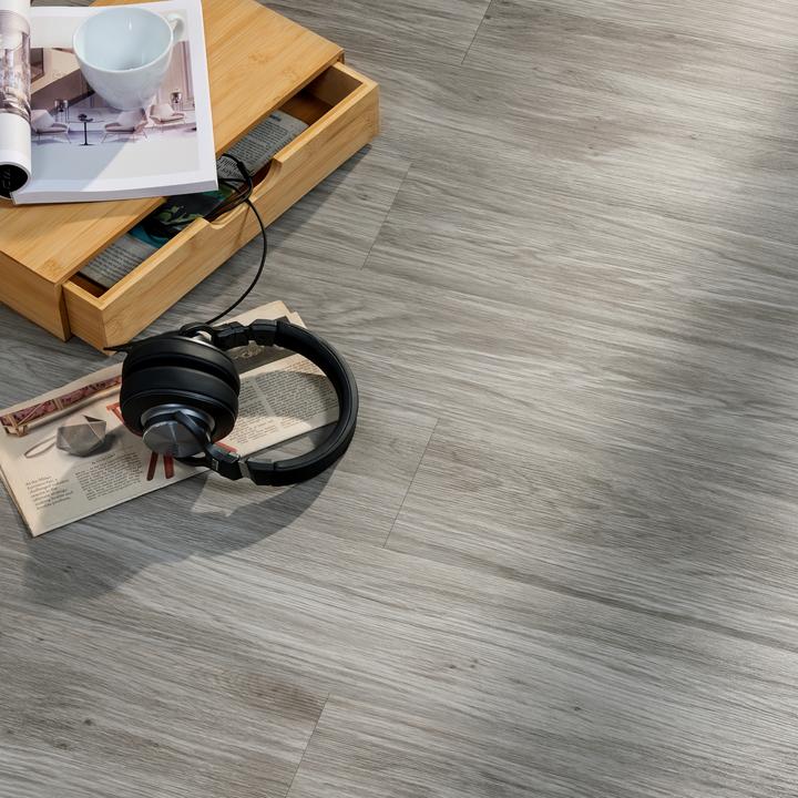 Immagine prodotto neu.holz Laminato vinilico Vanola autoadesivo 0,975m² Rovere sbiancato (Pavimento vinile)