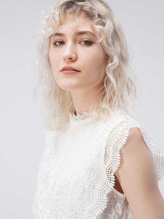 Actual product image Only Cropped lace top (S)