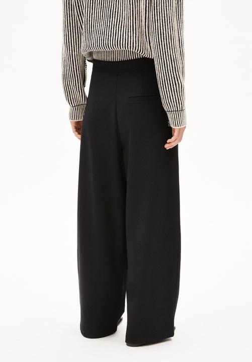 Actual product image Armedangels Liraa Lou Wideleg (XS)