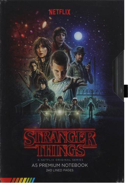 Immagine prodotto Pyramid Stranger Things: VHS Stagione Uno - Taccuino A5 Premium (A5, Righe)