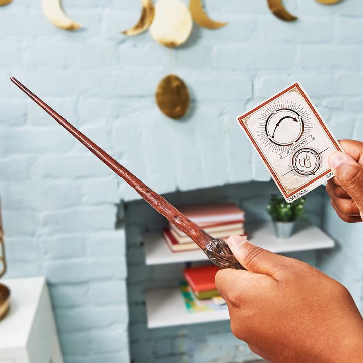 Produktbild Spin Master Wizarding World Harry Potter - Authentischer Harry Potter Zauberstab