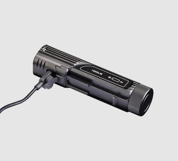 Produktbild Fenix BC26R (1600 lm)