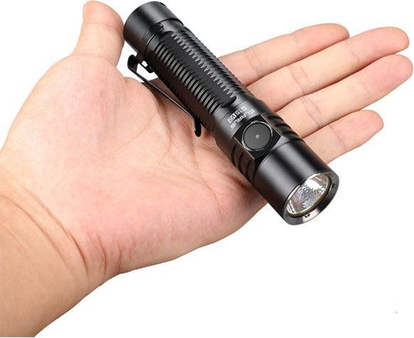 Image du produit Klarus G15 V2, lampe de poche LED 4200 lumens (batterie incluse) (4200 lm)