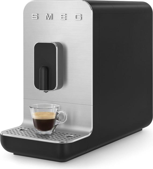 Actual product image Smeg BCC11BLMEU (EU plug)