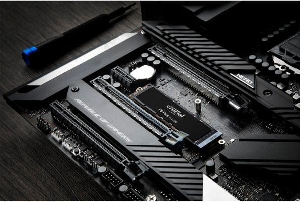 Produktbild Crucial P5 Plus (500 GB, M.2 2280)