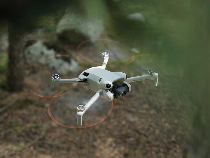 Actual product image DJI Mini 4 Pro (RC-N2) (34 min, 249 g, 48 Mpx)