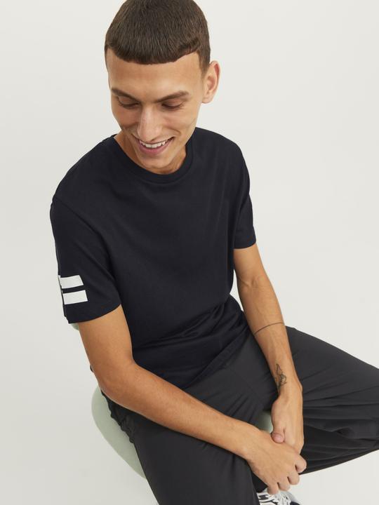 Image du produit Jack & Jones T-shirt graphique (XXL)