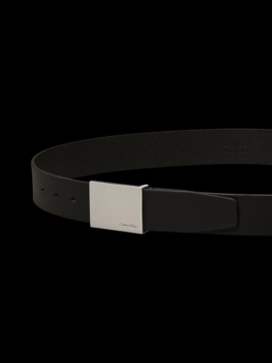 Actual product image MGA Na (100)