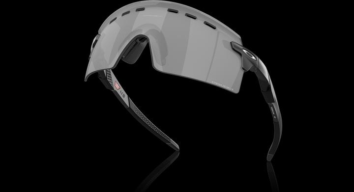 Immagine prodotto Oakley Colpo d'occhio dell'encoder ventilato - Prizm (Nero opaco, Primato Iridio Nero, Nero Opaco, Primato Nero)