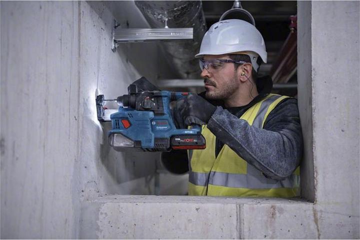 Produktbild Bosch Professional Akku-Bohrhammer mit SDS plus GBH 18V-22 (Akkubetrieb)