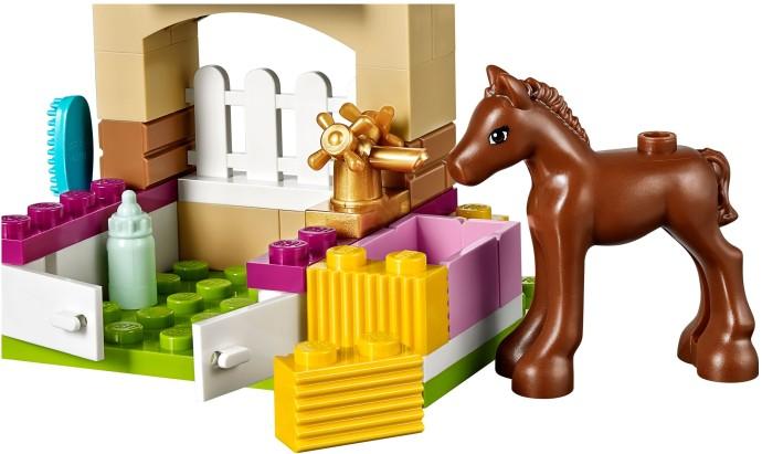 Produktbild LEGO Friends Fohlen Pflegestall (41089, LEGO Friends)