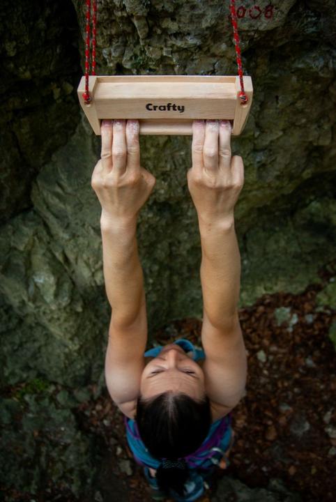 Produktbild Crafty Climbing Hangboard Ruby, Trainingsboard
